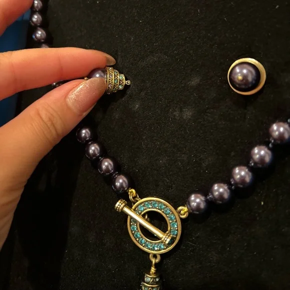 Heidi Daus Navy Pearl Locket Necklace & Earrings Set - NWT 💙✨ - Picture 5 of 11